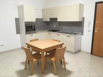Trilocale, appartamento in piccolo edificio