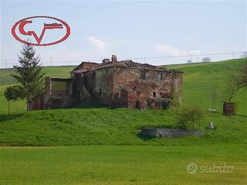 Rustico / Casale di 600 m² con più di 5 locali a S