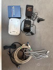 2 switch 10/100 netgear + cavi di rete