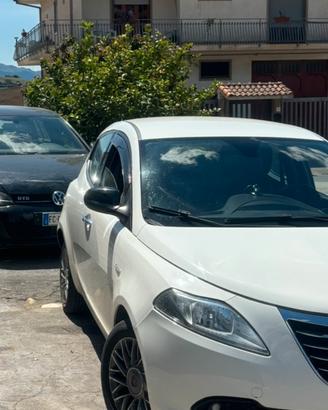 fari/stop lancia ypsilon