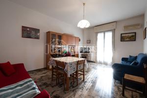 QUATTRO LOCALI IN ZONA STELLINA IN PALAZZINA COMPL