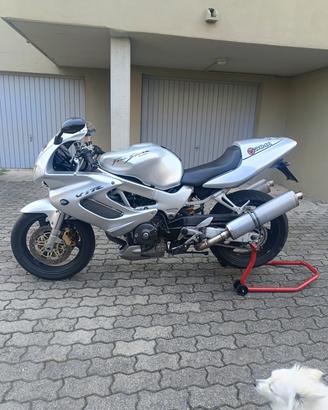 Honda VTR 