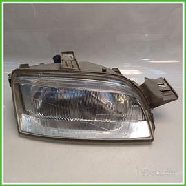 Faro Fanale Proiettore Anteriore Destro DX HELLA