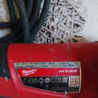 Smerigliatrice angolare a filo Milwaukee AGV 15 XC