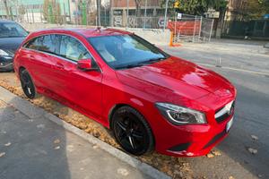 Mercedes cla 200 shooting brake 2.2cc 140cv 2015