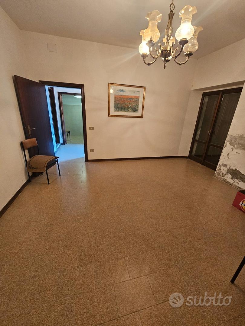 Casa rurale e terreni - View 6