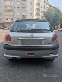 Auto Peugeot 206 Torino