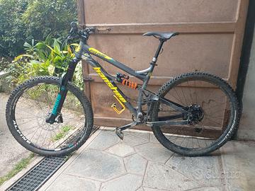 Banshee prime V2 enduro