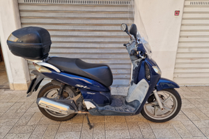 SH 150 - 2006 - 47000 km - Roma