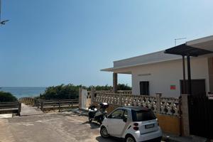 Stupenda villetta sul mare a Casalabate