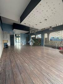 NEGOZIO A CASTELLI CALEPIO