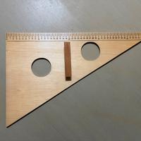 Squadra vintage in legno