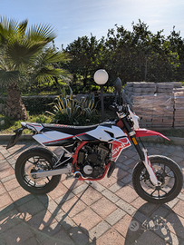 Swm sm 125 r