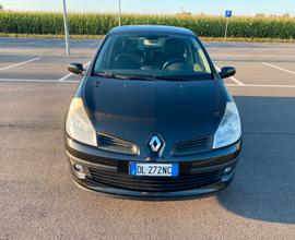 RENAULT-Clio 3ª serie 1.2 16V 5 porte Le Iene