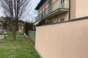 Immobile in asta di 180 m² con 5 locali e box auto
