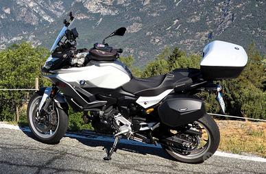 BMW F900xr