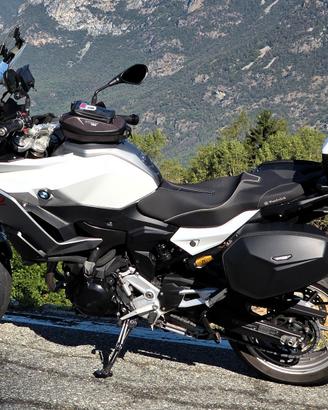 BMW F900xr