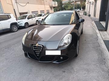 Alfa Romeo Giulietta 1.6 mj 105 CV Distinctive