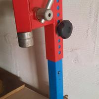 tappatrice tappi a corona