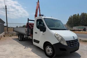 Renault Master con Gru Ferrari