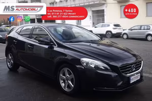 Volvo V40 Volvo D2 1.6 Powershift Momentum Un...