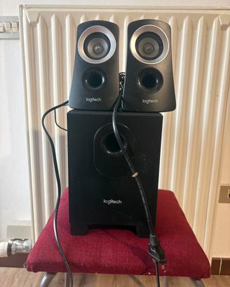 Logitech Z313 2.1 Subwoofer + Controller