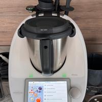 Bimby Vorwerk TM6 come nuovo +Kit accessori