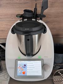 Bimby Vorwerk TM6 come nuovo +Kit accessori