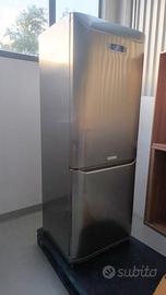 Frigorifero Ariston 369L No Frost funzionante