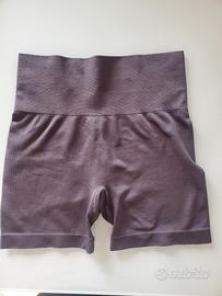 pantaloncini sportivi