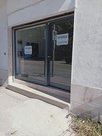 Locale in Via Paolini 8 Pescara