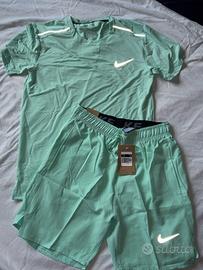 Completo nike