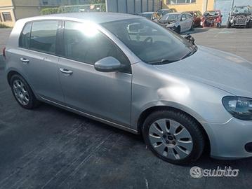 Volkswagen Golf 6 1.6 Benzina CHG Per Ricambi 2011
