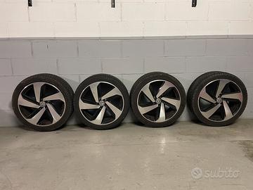 CERCHI Golf GTI 7.5 Volkswagen r 18 gommati invern
