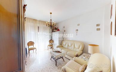 LUMINOSO BILOCALE CON DOPPIA ESPOSIZIONE E DOPPIO