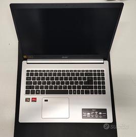 Notebook Acer 15.6" FullHD - Ryzen 7 8-Core / 16GB