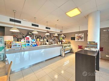 NEGOZIO A BELLARIA-IGEA MARINA