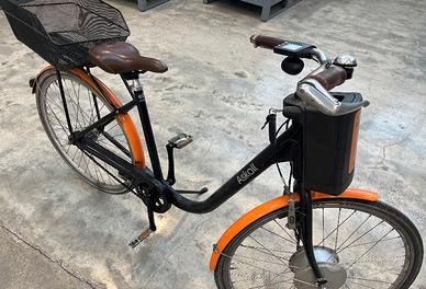 BICICLETTA A PEDALATA ASSISTITA