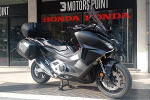 Honda Forza 750 STYLE