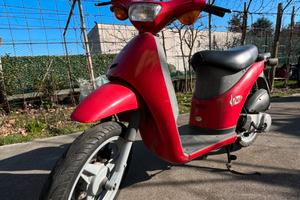 Piaggio Free