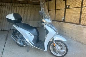 Honda SH 150 ABS 2019 – 14.260 km