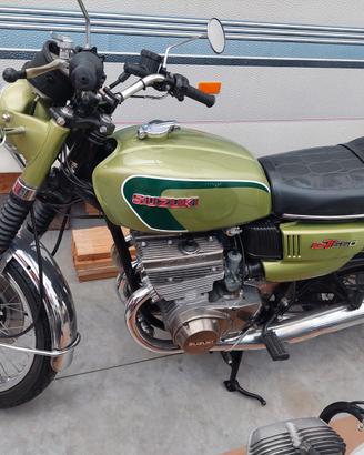 Suzuki GT 550