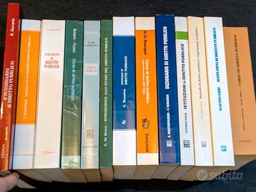 13 volumi Diritto Pubblico