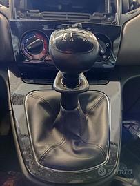 Leva cambio LANCIA YPSILON 875cc benzina del 2013