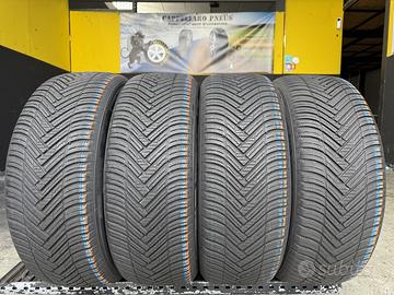 4 Gomme Hankook 235/55R19 4 Stagioni 85% residui