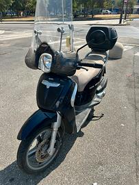 Scarabeo 200