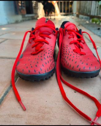adidas Predator rosse