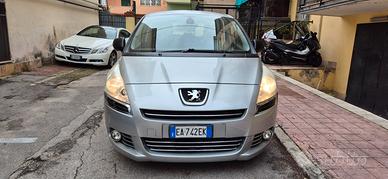 PEUGEOT 5008 1.6 DIESEL 7 POSTI