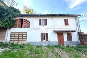 CASA INDIPENDENTE A CASORZO