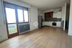 3 LOCALI A NOVATE MILANESE